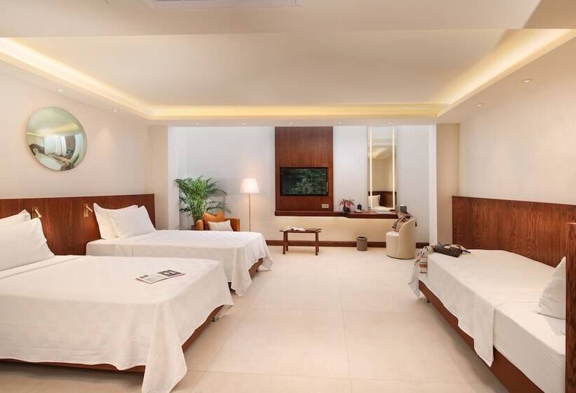 اتاق لوکس خانوادگی, Voger Alaçatı Prive