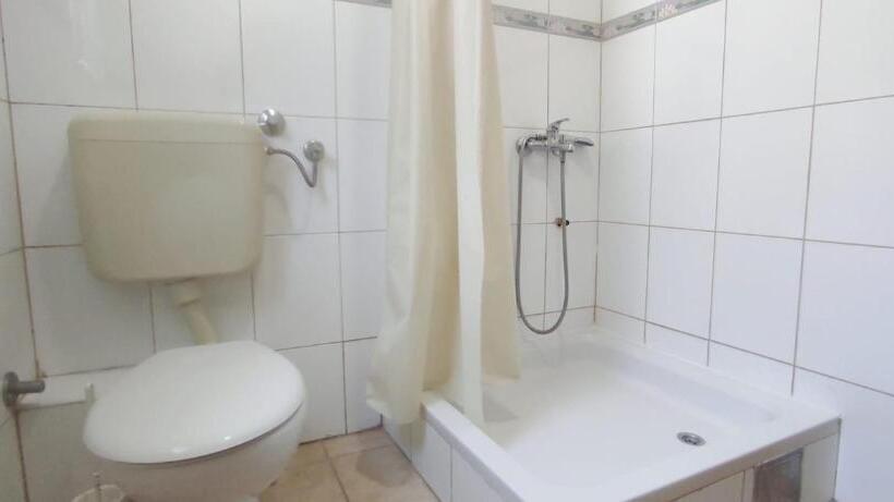 آپارتمان 1 خوابه با بالکن, Apartments And Rooms Breeze