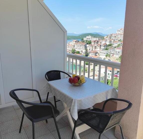 آپارتمان 1 خوابه با بالکن, Apartments And Rooms Breeze