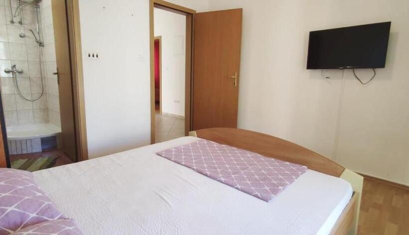اتاق استاندارد با تراس, Apartments And Rooms Breeze