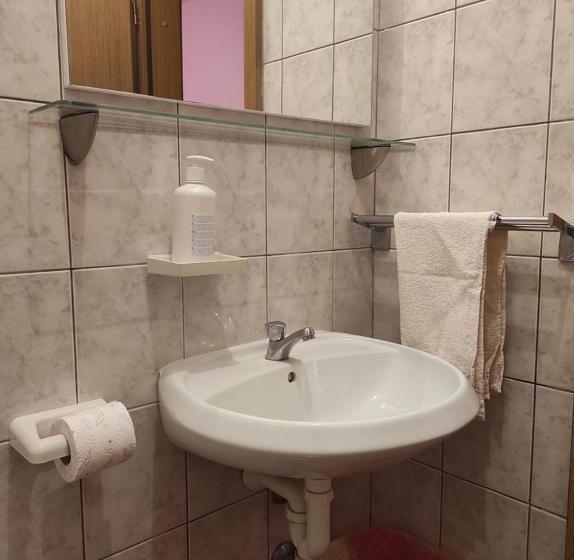 اتاق استاندارد, Apartments And Rooms Breeze