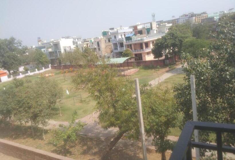 اتاق استاندارد با بالکن, Dev Hotel Mansarovar