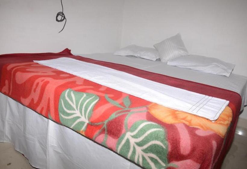 اتاق استاندارد با بالکن, Dev Hotel Mansarovar