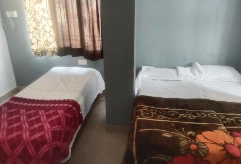 اتاق استاندارد با بالکن, Dev Hotel Mansarovar