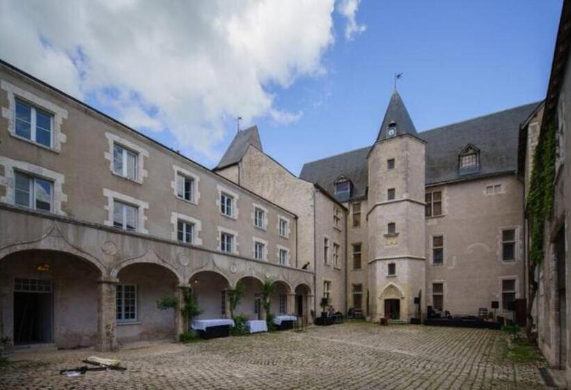 سوییت خانوادگی, La Voûte, Nuit Insolite Au Château De Beaugency