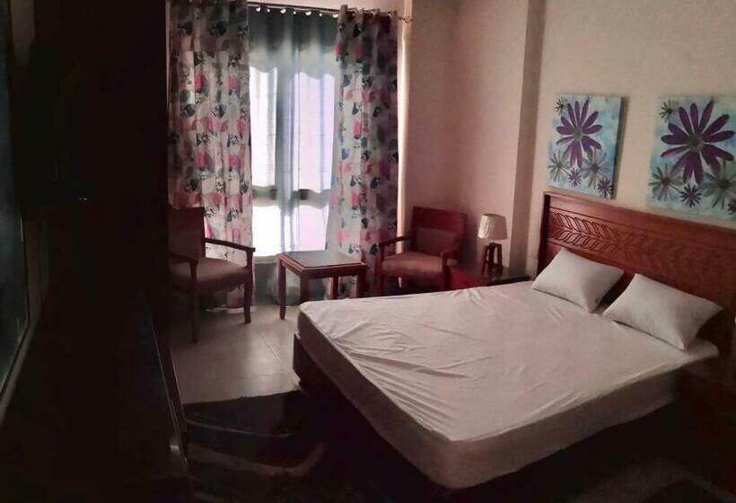 استودیو استاندارد با چشم‌انداز استخر, Aqua View North Coast For Egyptians Only