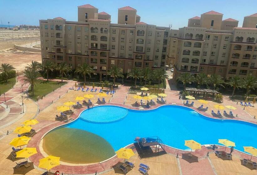 استودیو استاندارد با چشم‌انداز استخر, Aqua View North Coast For Egyptians Only