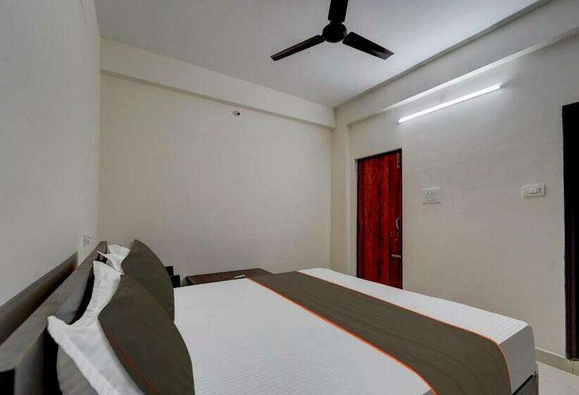 اتاق لوکس, Fabexpress New Balaji Home Stay