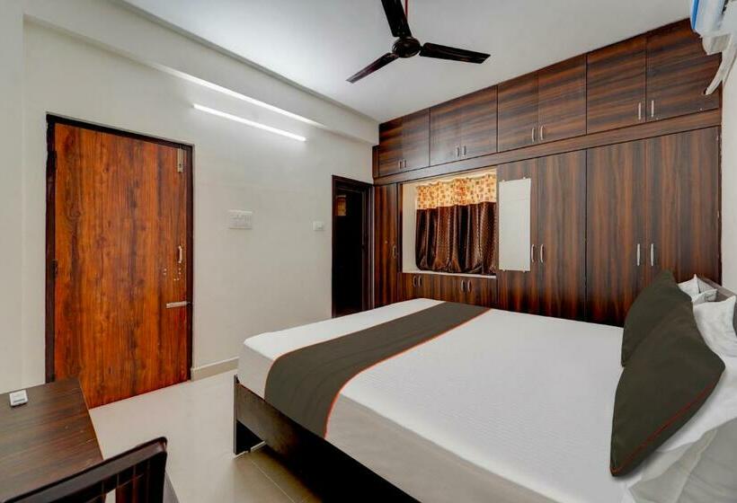 اتاق لوکس, Fabexpress New Balaji Home Stay