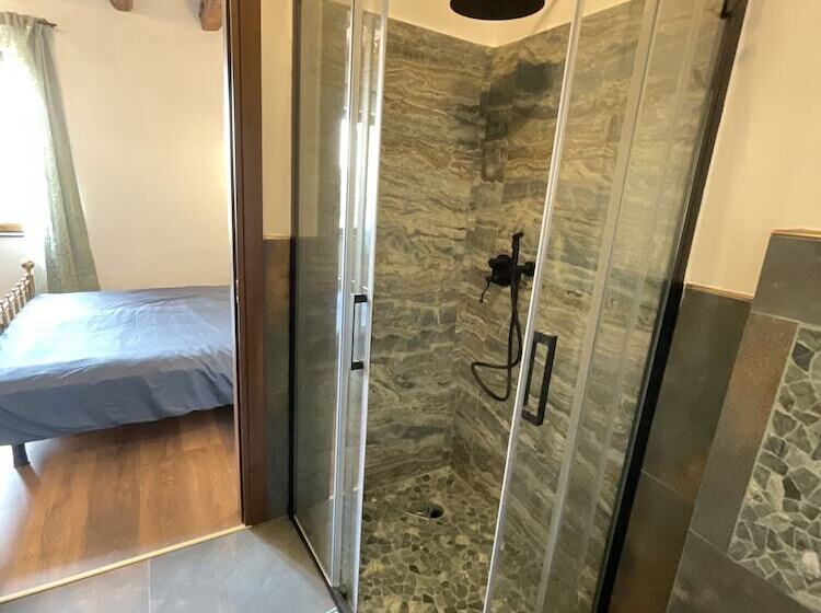 اتاق استاندارد سه نفره, Ozium