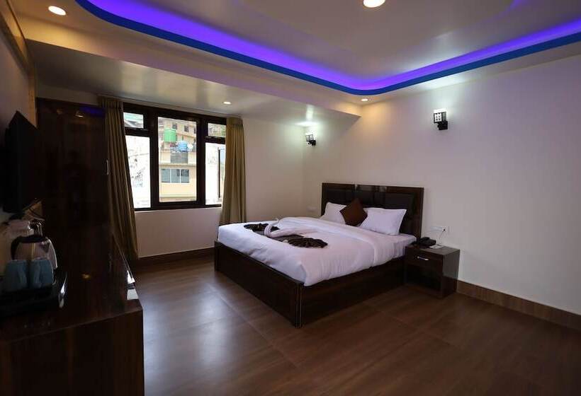 اتاق لوکس, Sikkim Sarovar
