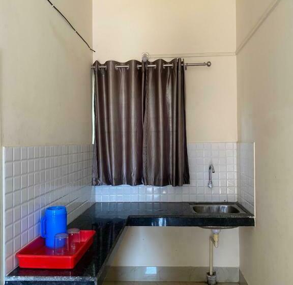 اتاق لوکس, Atithya Lodge
