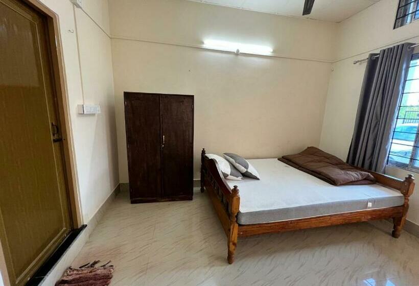 اتاق سوپریور, Atithya Lodge