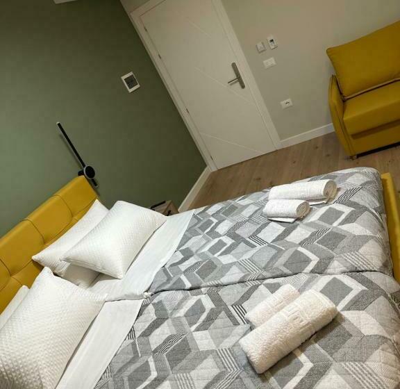 اتاق لوکس, Comfort Rooms Pogradec