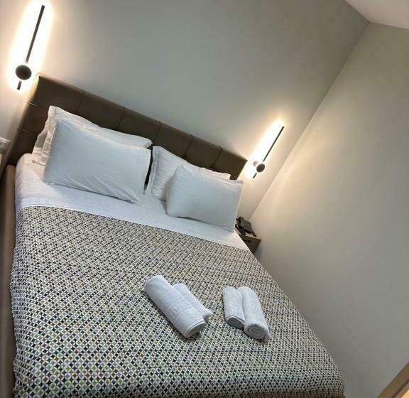 اتاق لوکس, Comfort Rooms Pogradec
