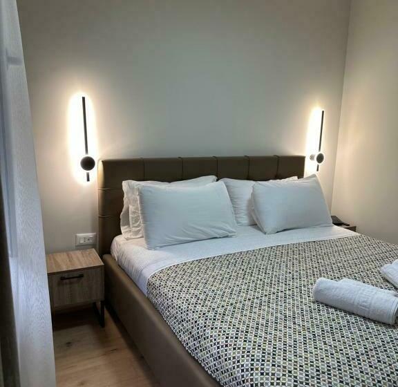 اتاق لوکس, Comfort Rooms Pogradec