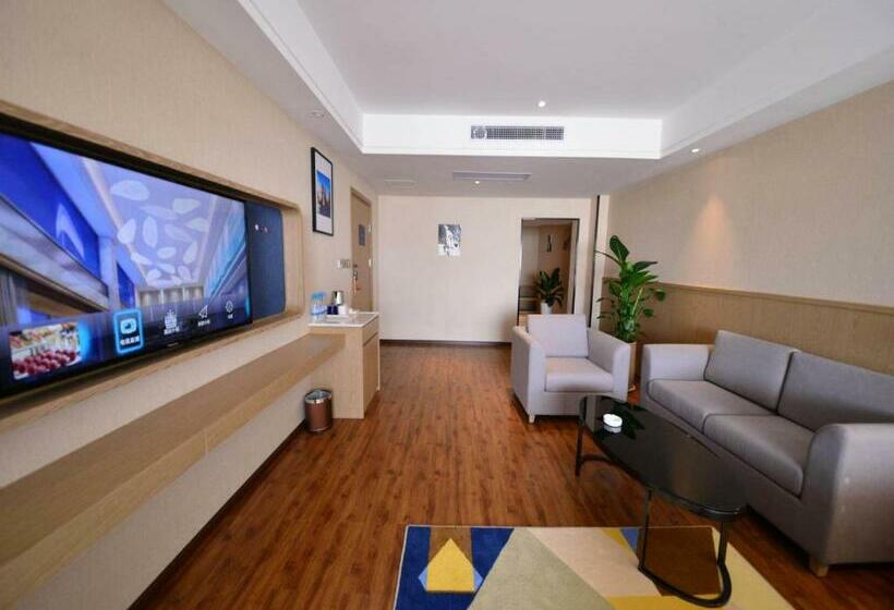 سوئیت پریمیوم, Kyriad Marvelous Hotel Kunming High Tech Zone Wuyue Plaza