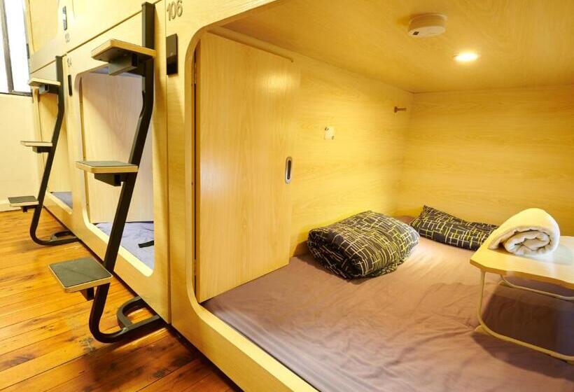 تختخواب در اتاق مشترک, Podbed Coogee Beachside