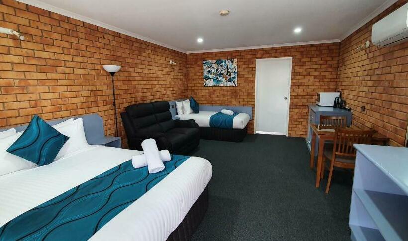 اتاق لوکس, Centrepoint Motel Deniliquin