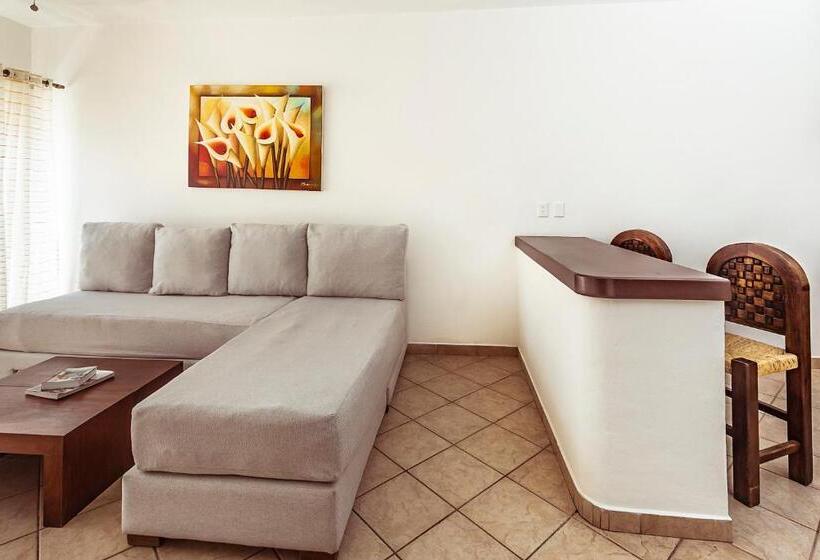 2 Bedroom Premium Apartment, Fabiola Condo