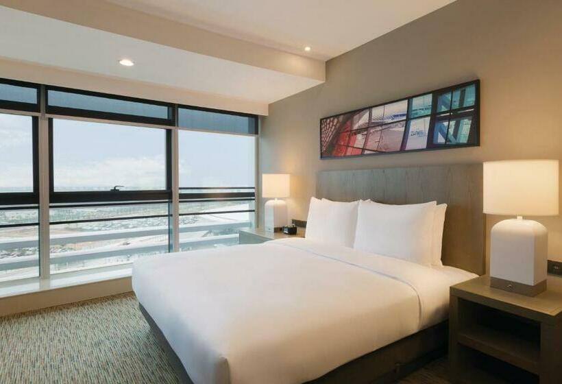 سوئیت با تخت بزرگ, Hyatt House Shenzhen Airport