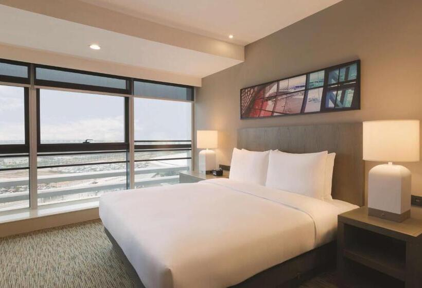 اتاق استاندارد با تخت بزرگ, Hyatt House Shenzhen Airport