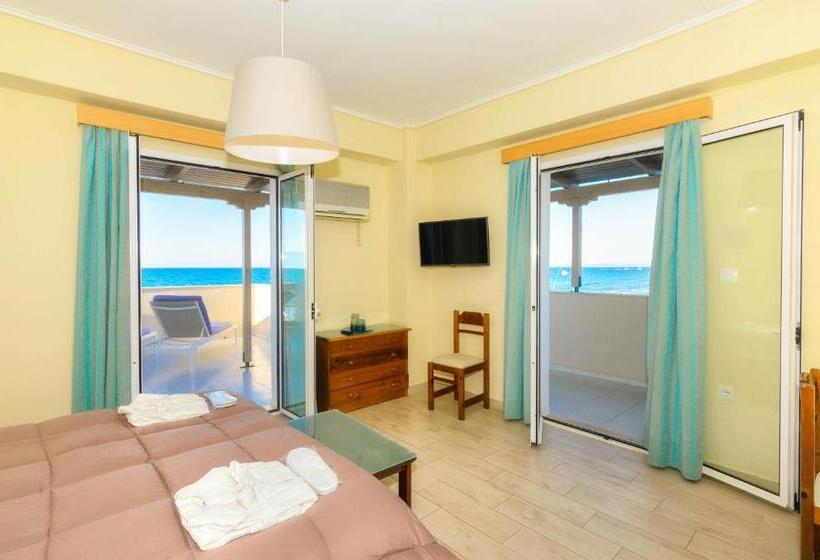 اتاق لوکس با چشم‌انداز دریا, Iakinthos Tsilivi Beach