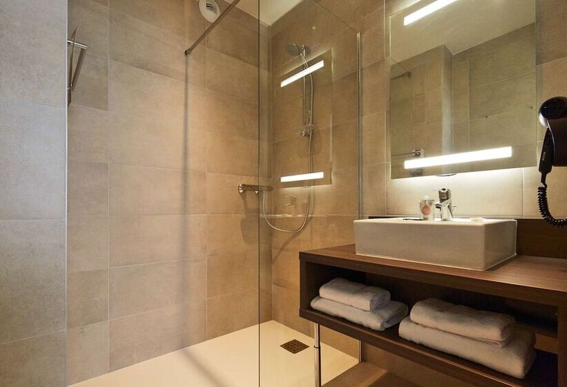 اتاق استاندارد با تخت دوبل, Kyriad Troyes Centre