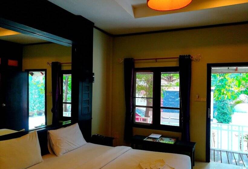 اتاق سوپریور, Nice Resort Pattaya