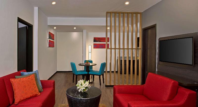 스위트, Park Inn By Radisson Amritsar Airport