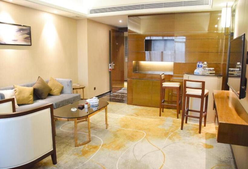 سوئیت با تخت بزرگ, Ramada Foshan