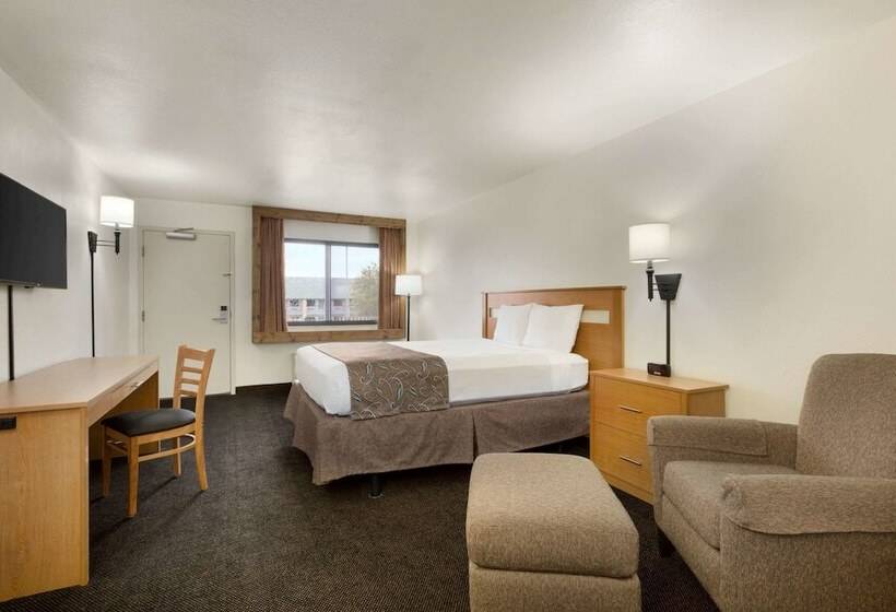 اتاق استاندارد با تخت دوبل برای معلولان, Travelodge By Wyndham Belen