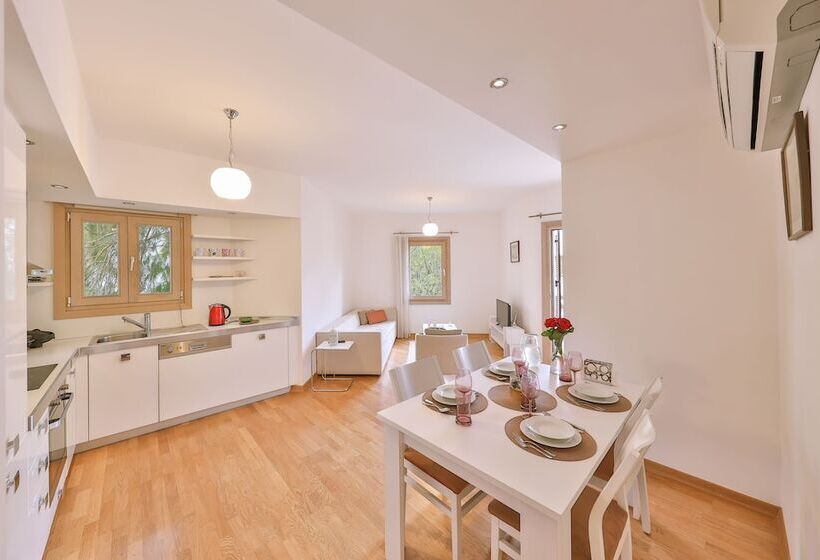 , Myndos Residence