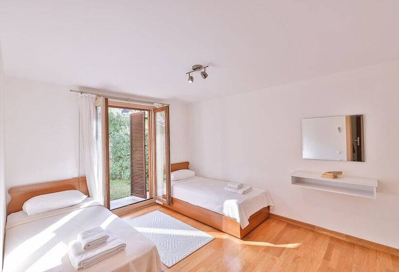 , Myndos Residence