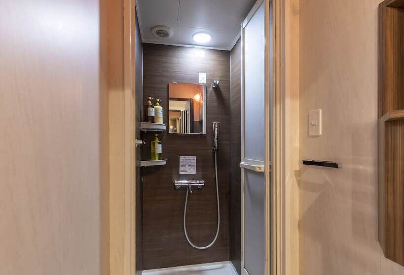 اتاق استاندارد با سرویس بهداشتی مشترک, Omotenashi Hostel Miyajima