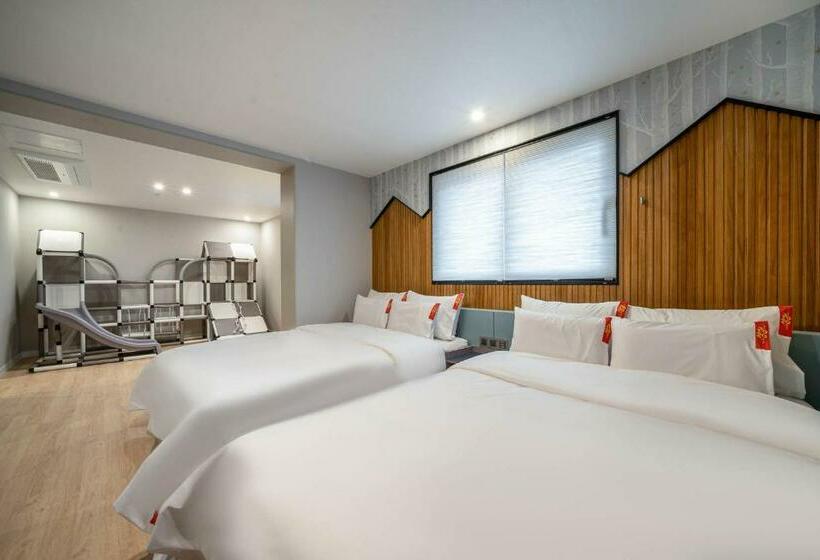 اتاق لوکس, Kids Hotel Sangsang Play