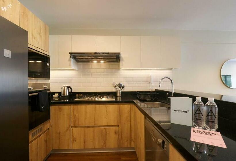 آپارتمان 1 خوابه با بالکن, Alcanfores 1262 By Wynwood House