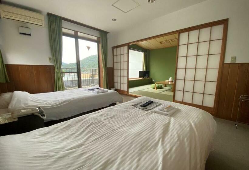 اتاق سوپریور با چشمانداز دریا, 伊豆三津浜国際旅館しおさい