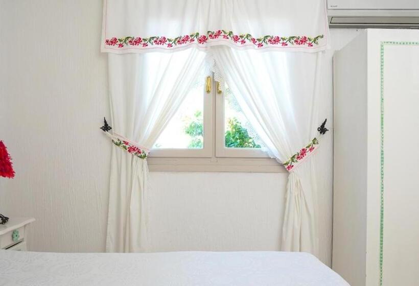 اتاق لوکس, Ayşece Boutique