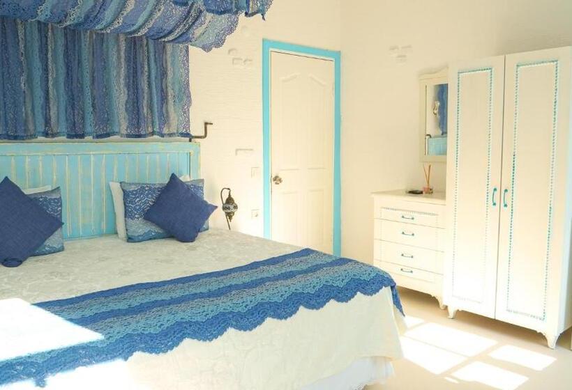 اتاق لوکس, Ayşece Boutique