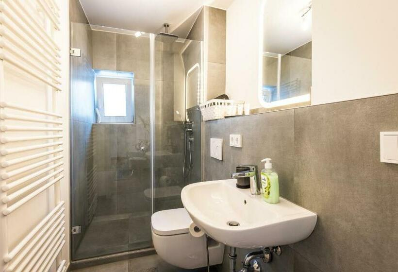 سوئیت پریمیوم, Arbio I Cozy Apartments Augsburg Lechhausen