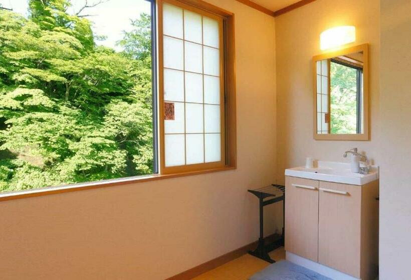 اتاق خانوادگی با سرویس بهداشتی مشترک, Fujisan Ryokan