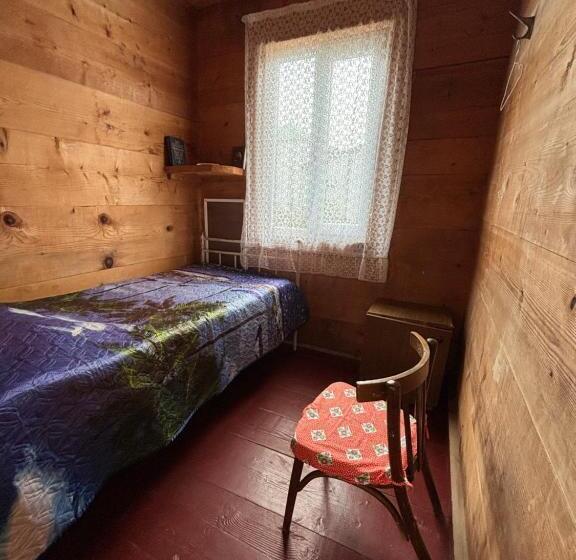 اتاق استاندارد یک نفره, Guest House Bee