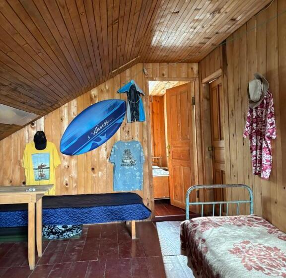 اتاق استاندارد چهار تخته, Guest House Bee