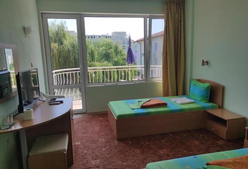 اتاق استاندارد با بالکن, Sunny House Apartments
