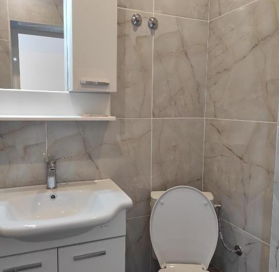 آپارتمان 1 خوابه با بالکن, Sunny House Apartments