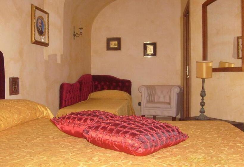 اتاق لوکس چهار تخته, B&b Carolina Plebiscito R