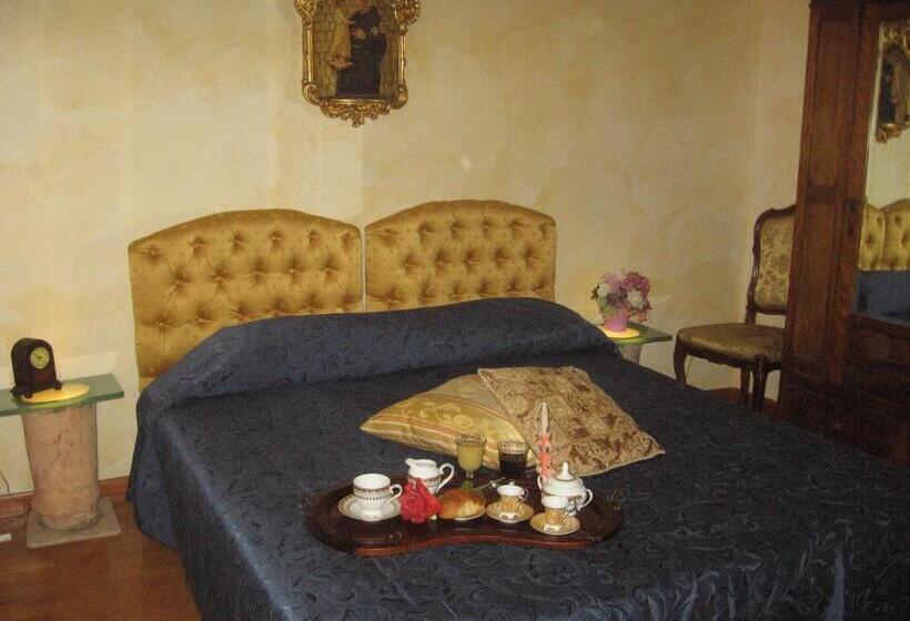 اتاق اکونومی, B&b Carolina Plebiscito R