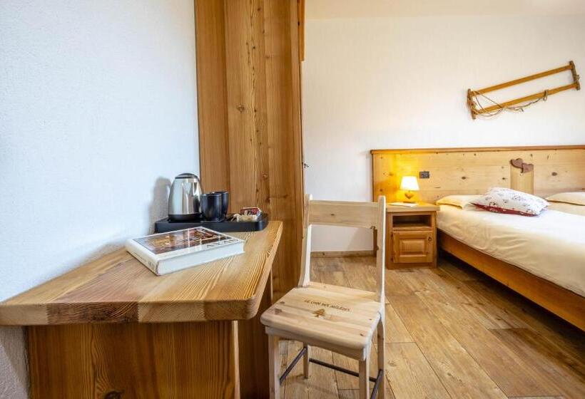 اتاق استاندارد, Le Coin Des Mélèzes   Nature, Trek & Ski
