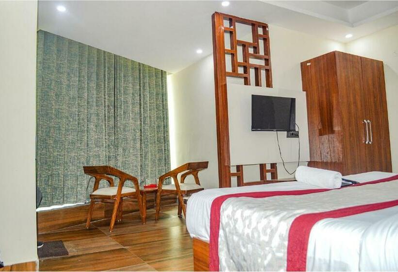 اتاق سوپریور, Fabhotel The Golf Inn